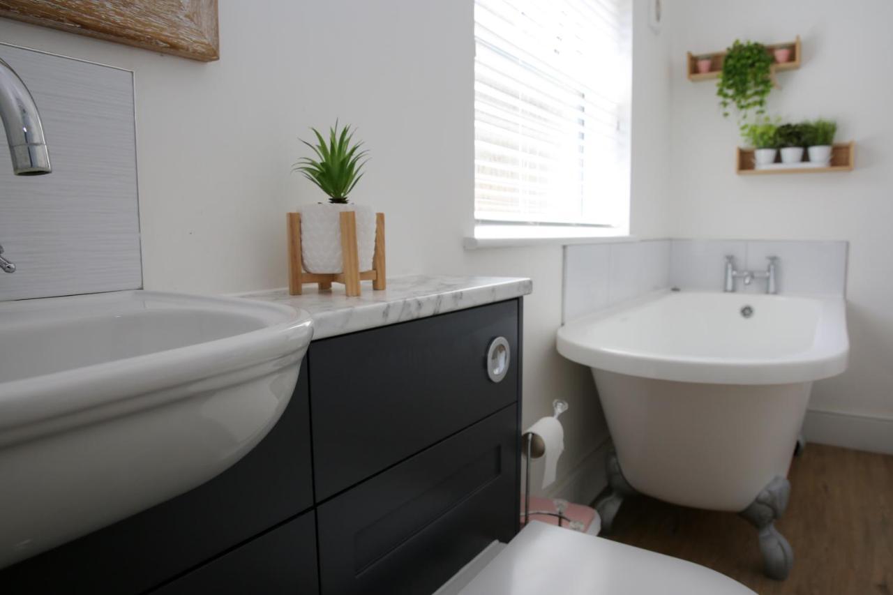 Fully Refurbished Property-March 22-Next To Beach Lowestoft Kültér fotó